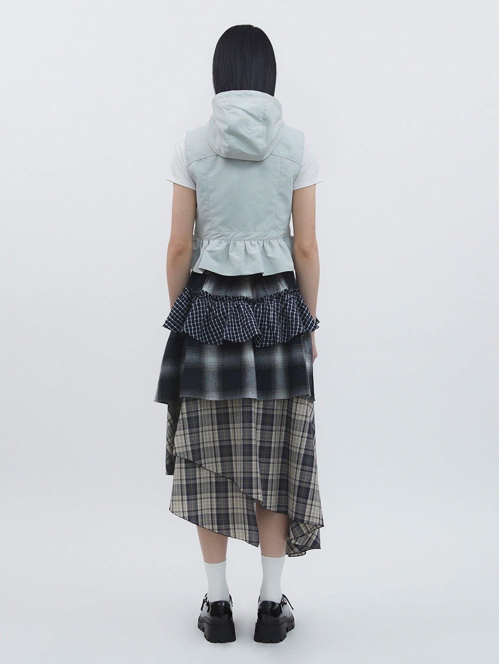 【TUOMIO】NYLON HOODED VEST