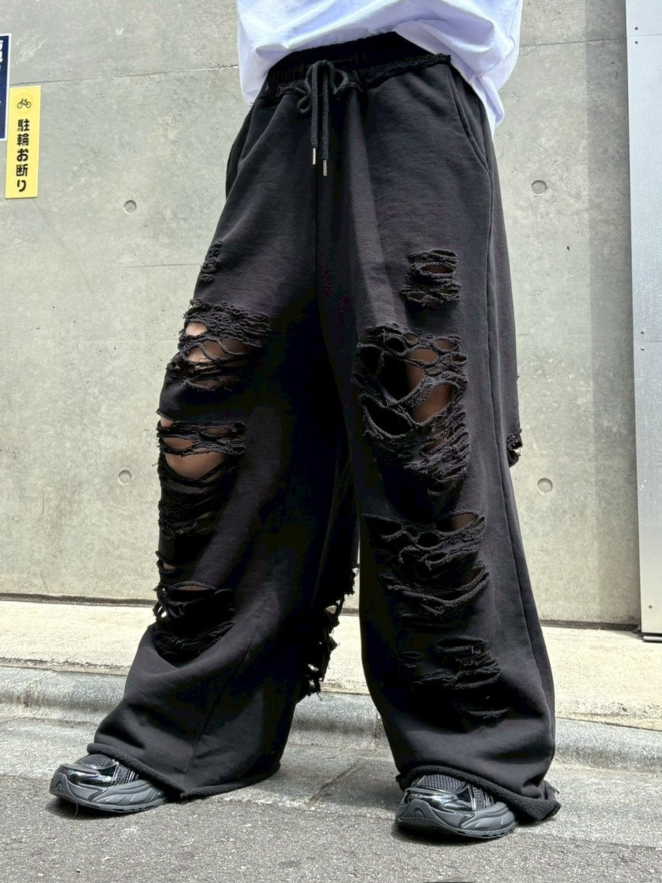 【nmtc +】damage sweat pants (2color)