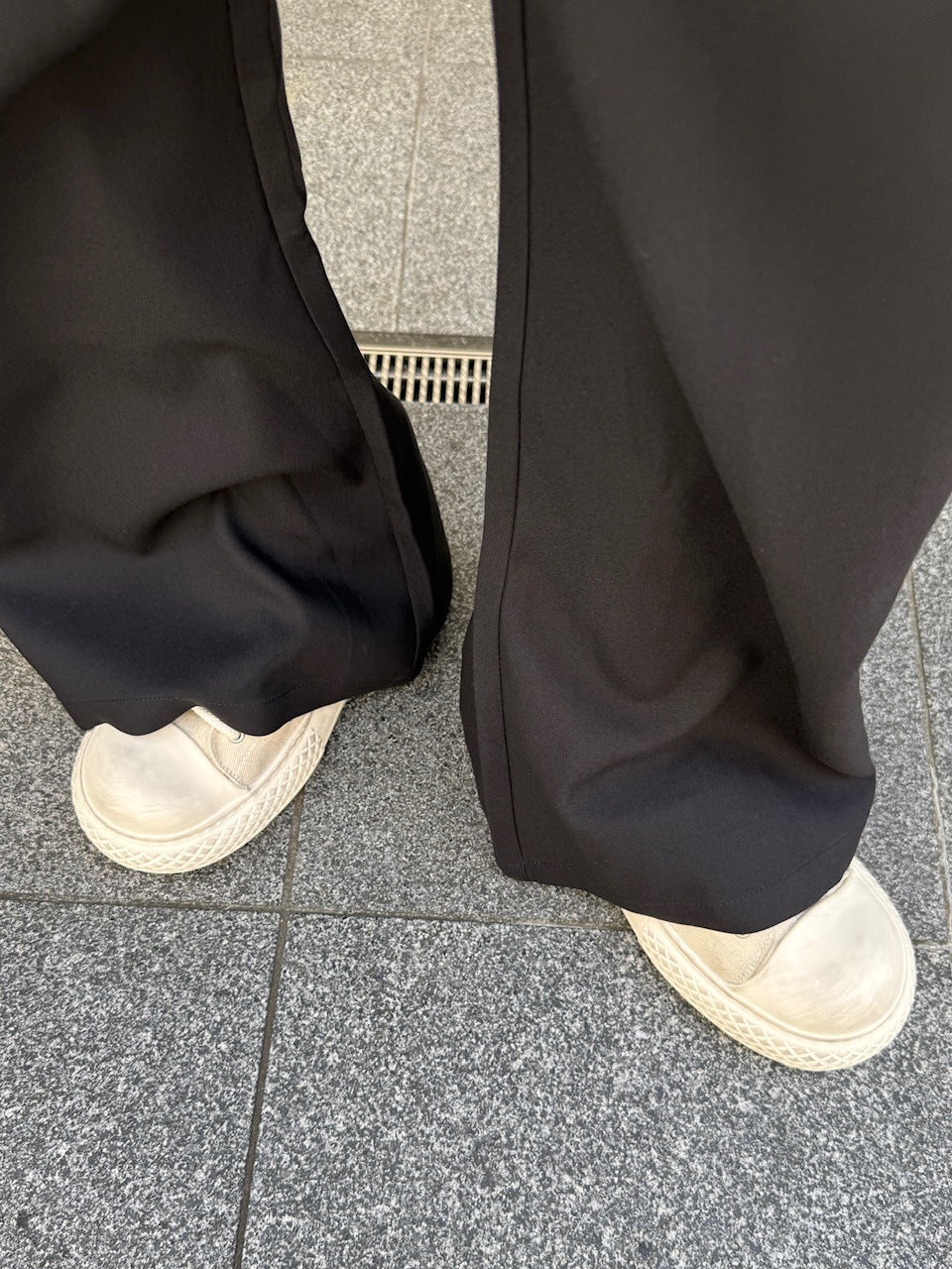 受注制【Chikashitsu +】volume toe canvas sneaker (2color)