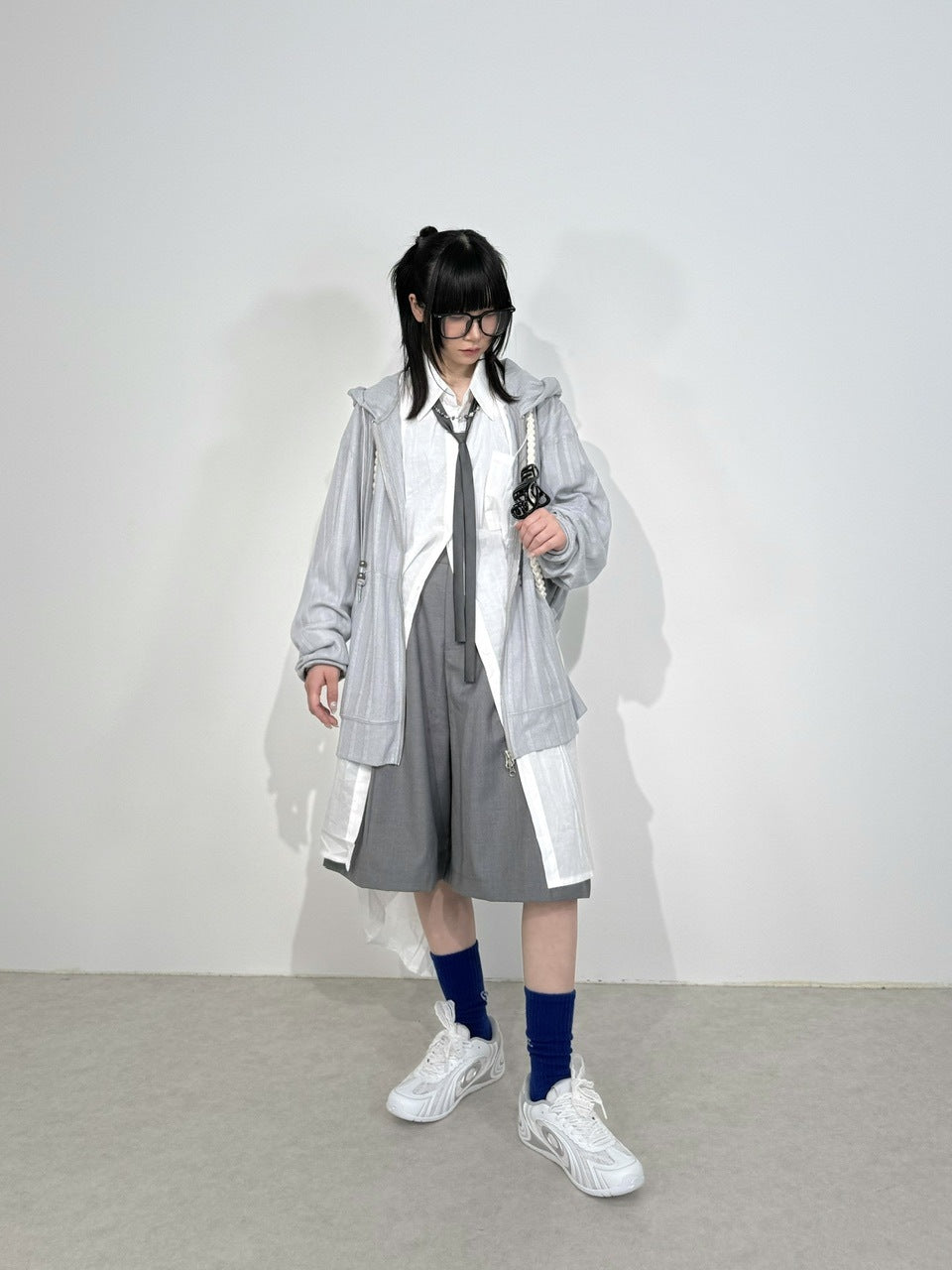 国際配送【Nerd out XU】asymmetry long shirt