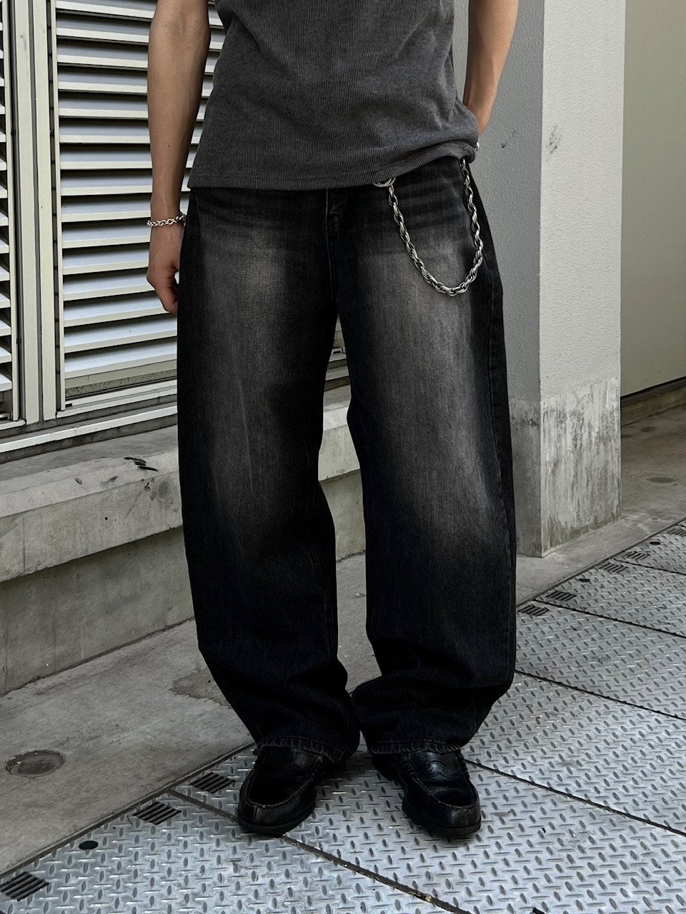 大阪店WEB限定受注制【Chikashitsu +】vintage wash semi wide denim pants 4 / 【チカシツプラス】ヴィンテージウォッシュセミワイドデニムパンツ