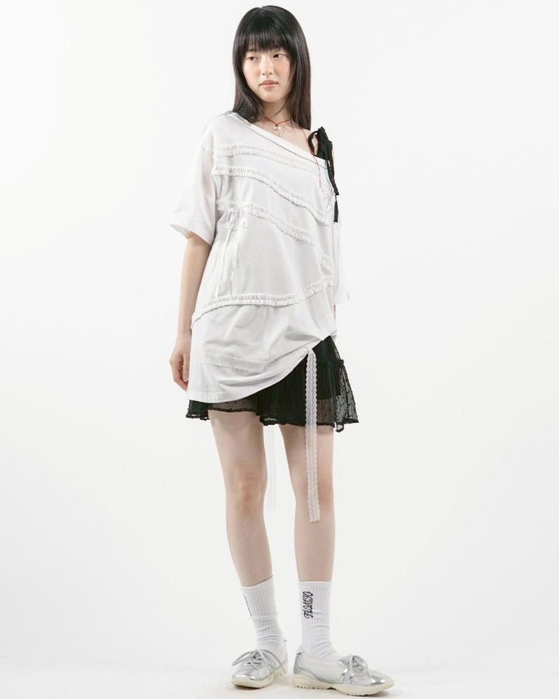 【TUOMIO】LACE STRAP OVERSIZED T-SHIRT / 【トゥオミオ】レースストラップオーバーサイズ半袖Tシャツ
