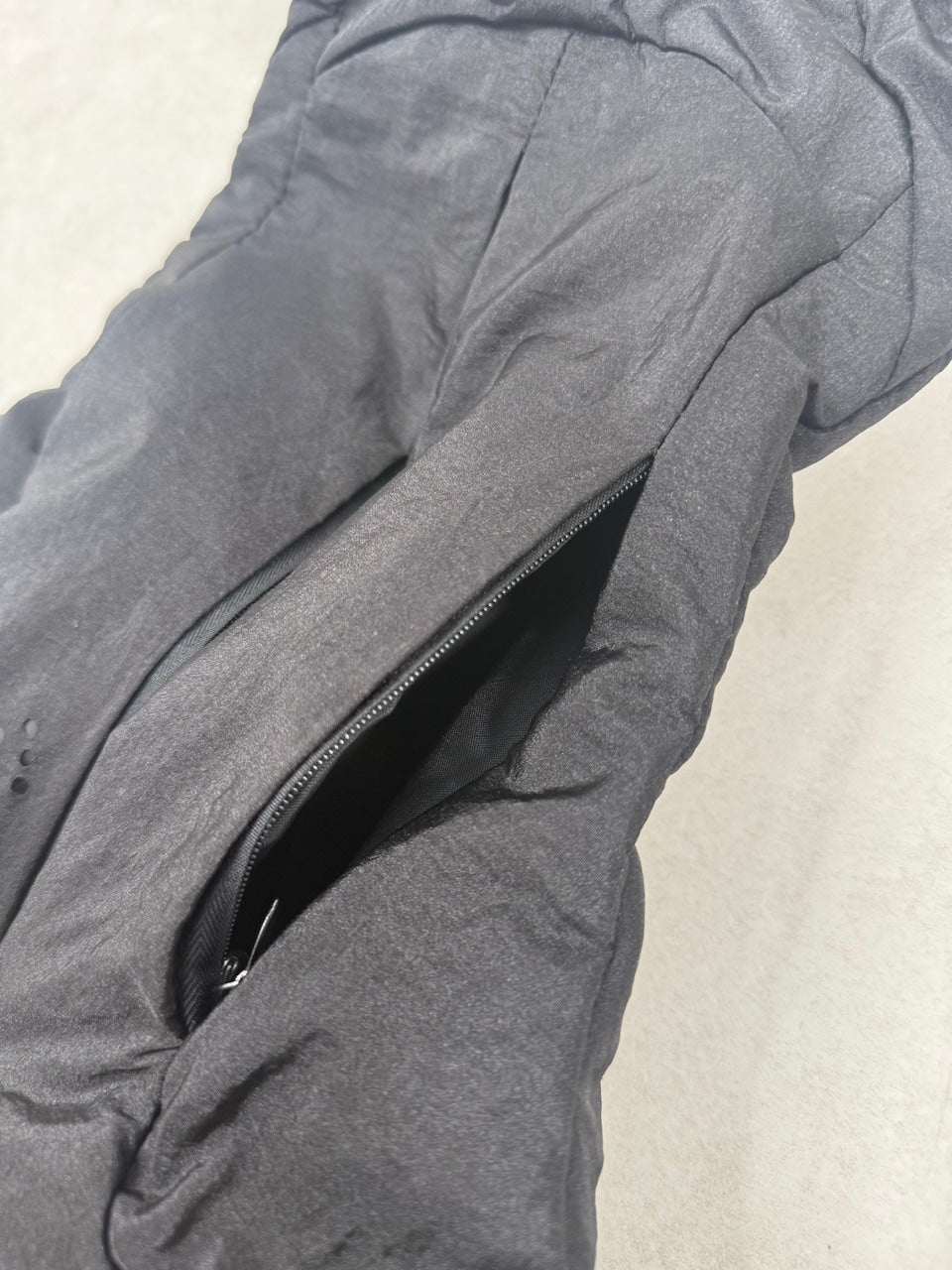 国際配送【Nerd out XU】dual color backpack (2color)