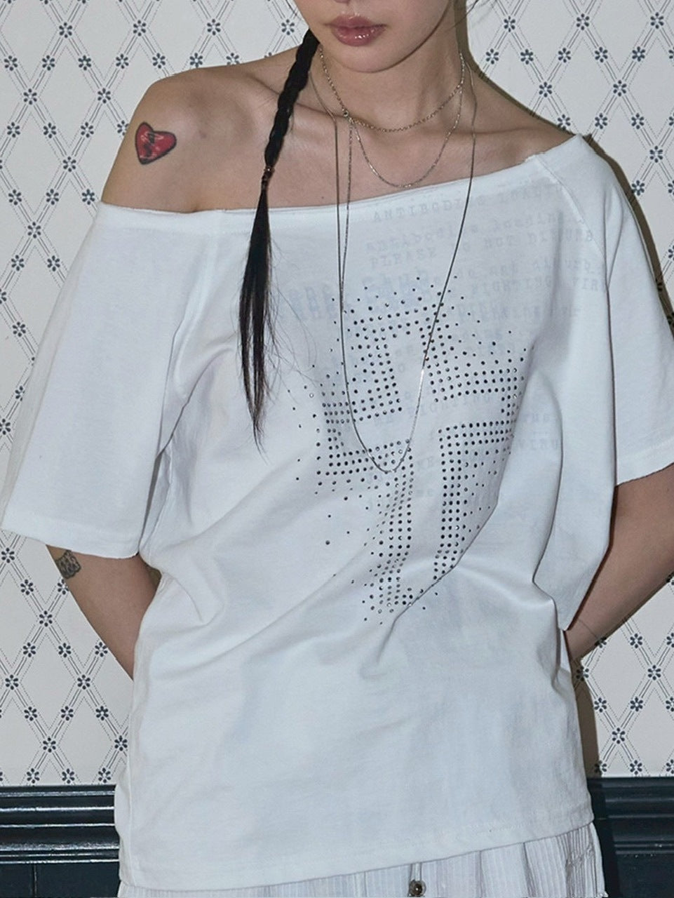 【FANCY CLUB】DIVINE CROSS ONE-SHOULDER TEE / 【ファンシークラブ】クロスワンショルダー半袖Tシャツ