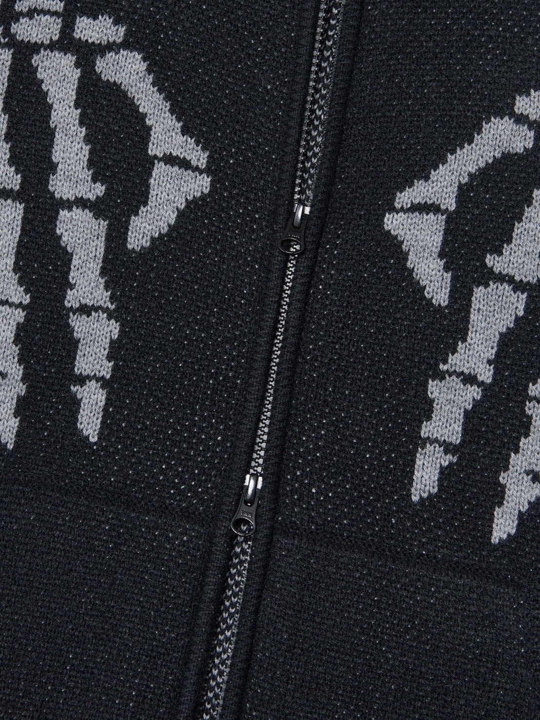 【NOMANUAL】NM SKULL HAND COWICHAN HOODED ZIP-UP