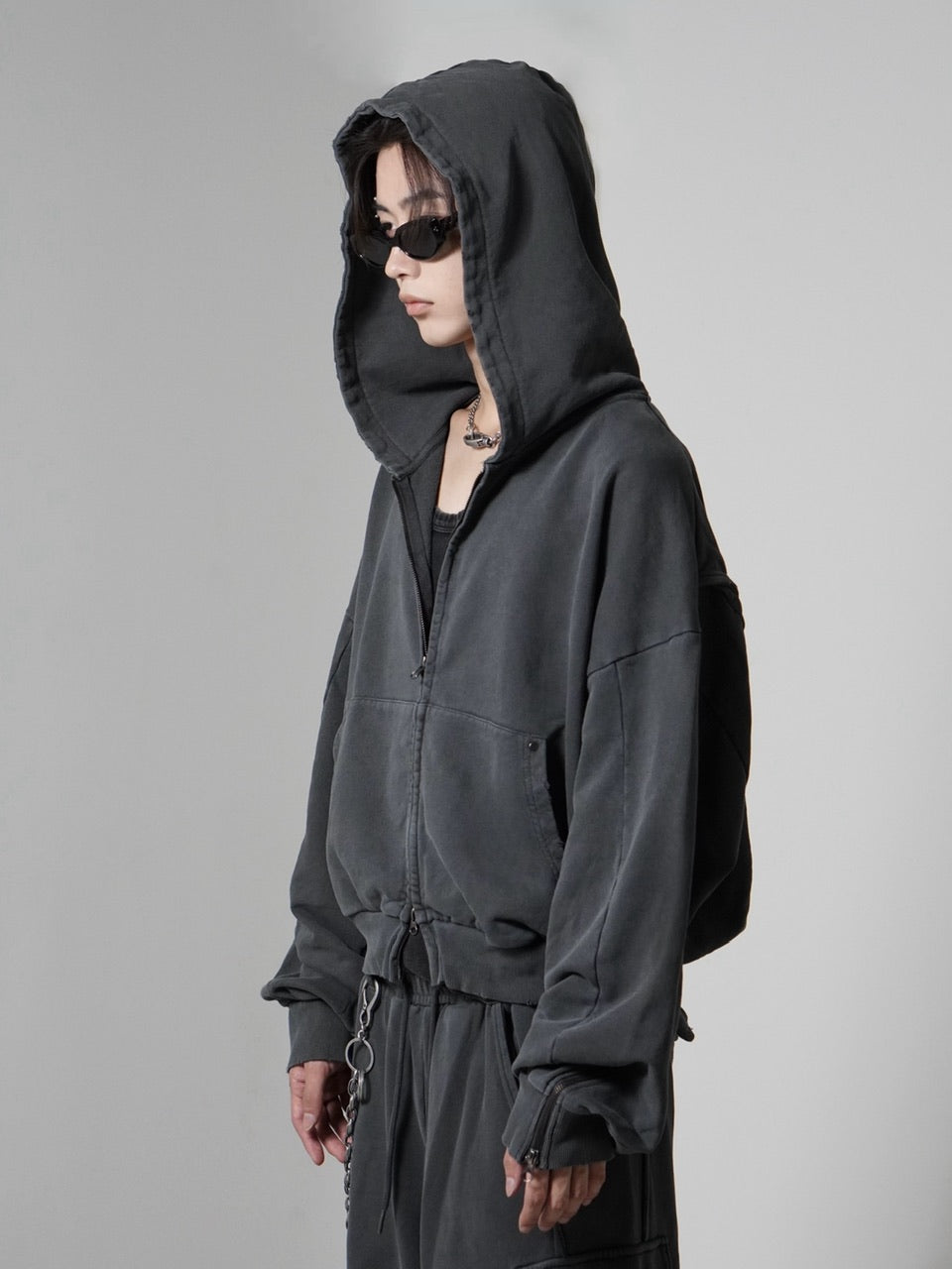 【CHIKASHITSU PLUS HIGH】cropped dirty wash double zip hoodie (charcoal) / 【チカシツプラスハイ】クロップドダーティーウォッシュダブルジップパーカー