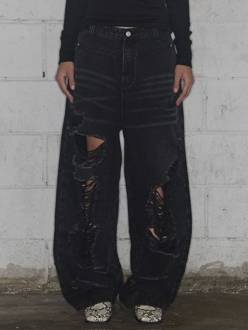 【FANCY CLUB】WASHED DAMAGE DENIM PANTS / 【ファンシークラブ】ウォッシュダメージデニムパンツ