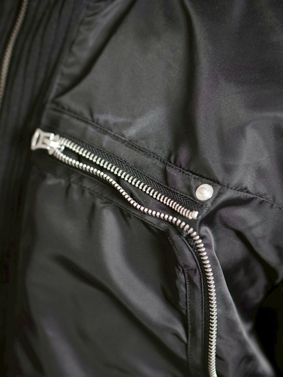 受注制【Chikashitsu +】zip up design bomber blouson / 【チカシツプラス】ジップアップデザインボンバーブルゾン