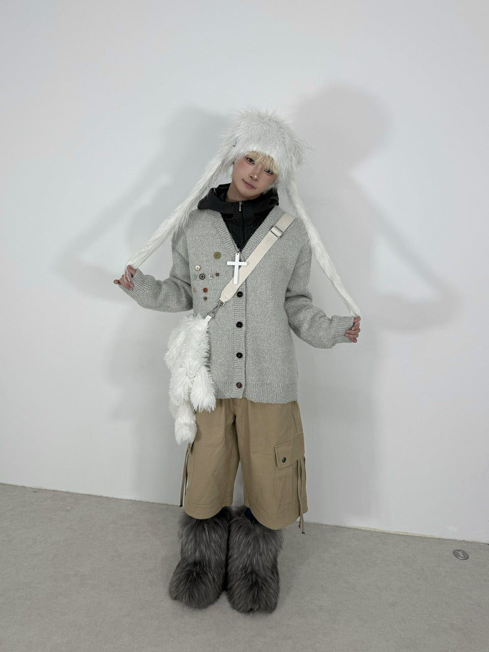 国際配送【Nerd out XU】arm and legs fur bag / 【ナードアウトエックスユー】アームアンドレッグファーバッグ