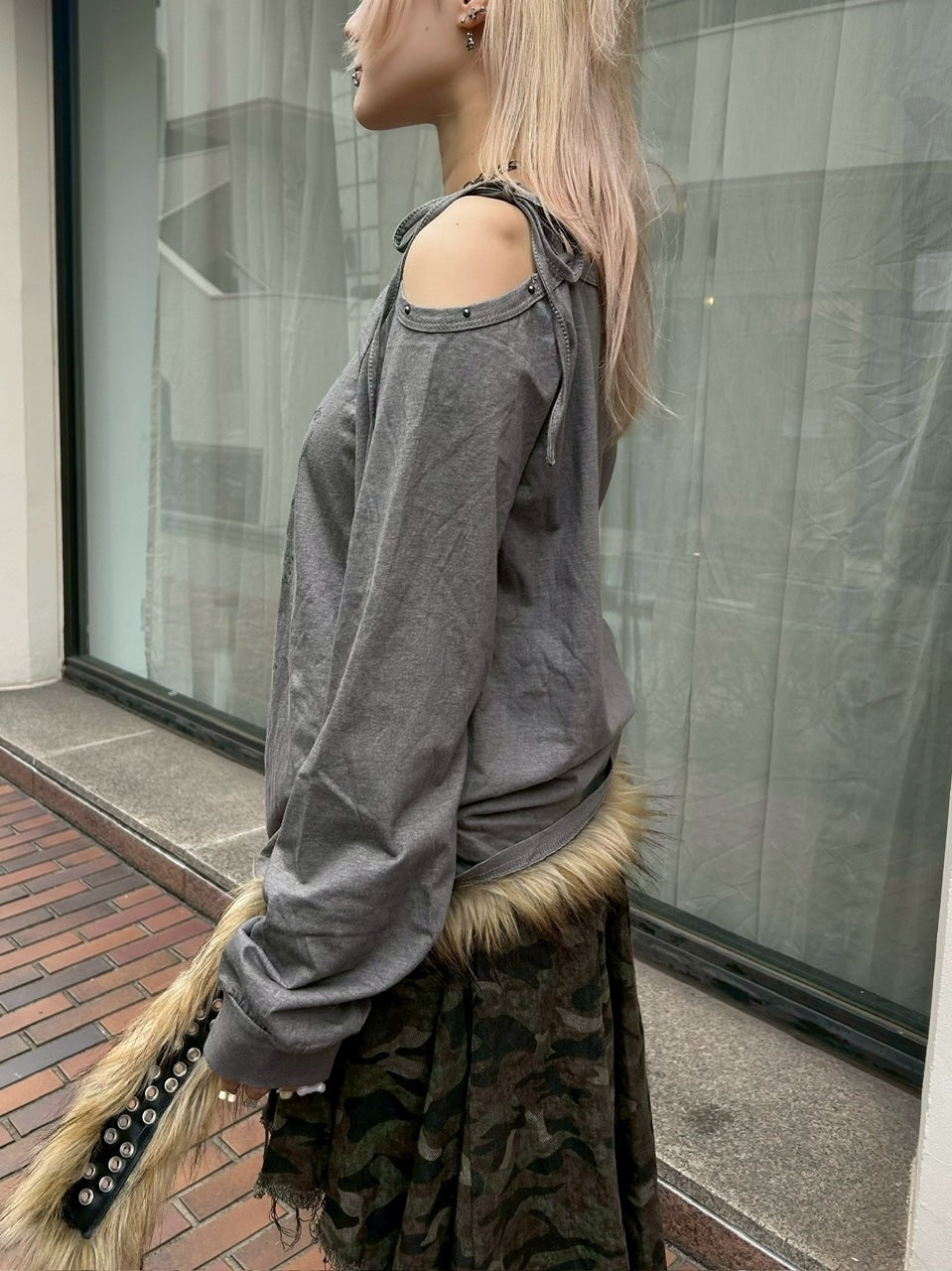 【Never mind the XU】one shoulder long sleeve / 【ネバーマインドザエックスユー】ワンショルダー長袖Tシャツ (2color)