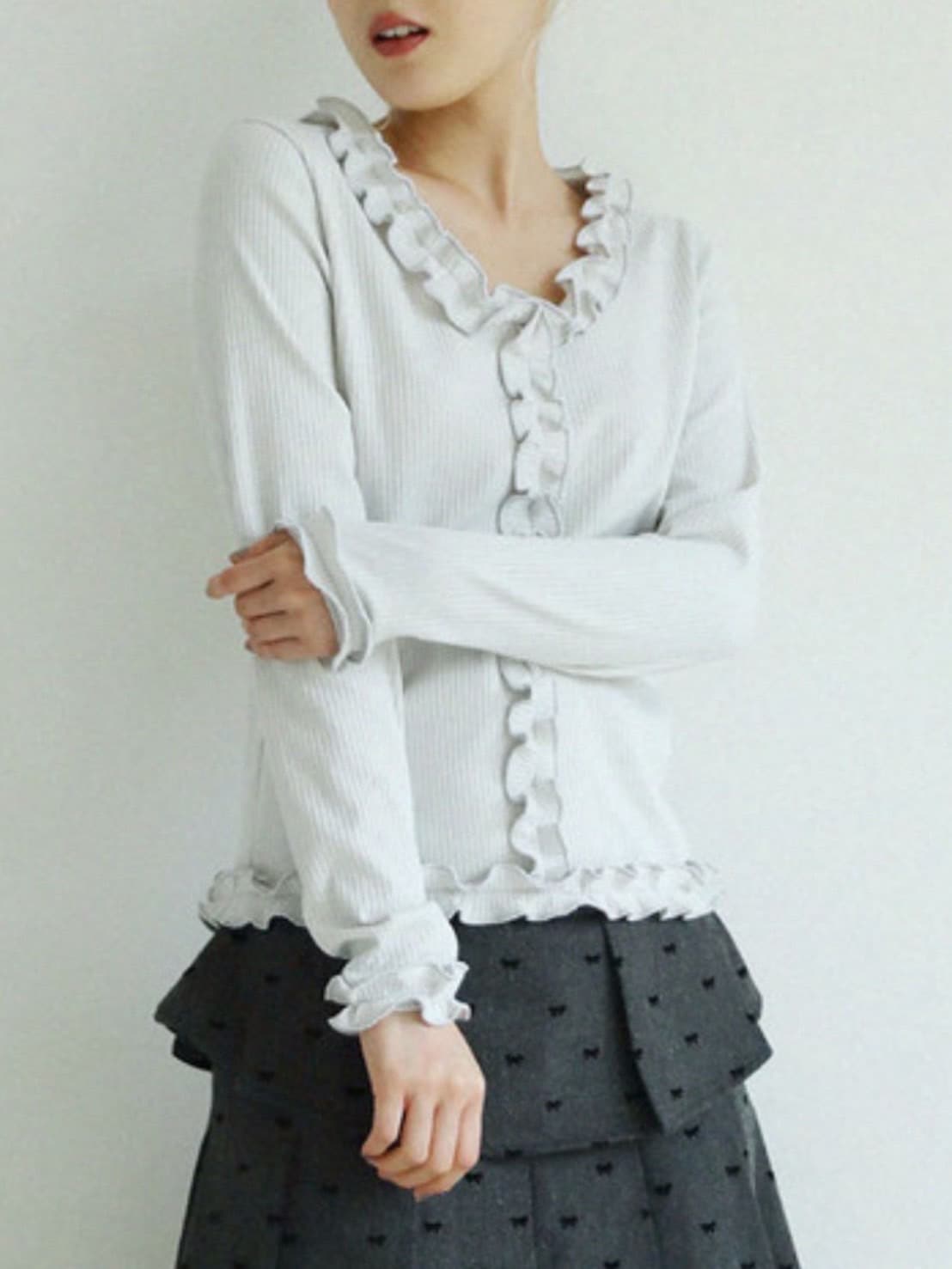 12/21 20:00 再販【Uglyshadow】RUFFLE RIBBED T-SHIRT