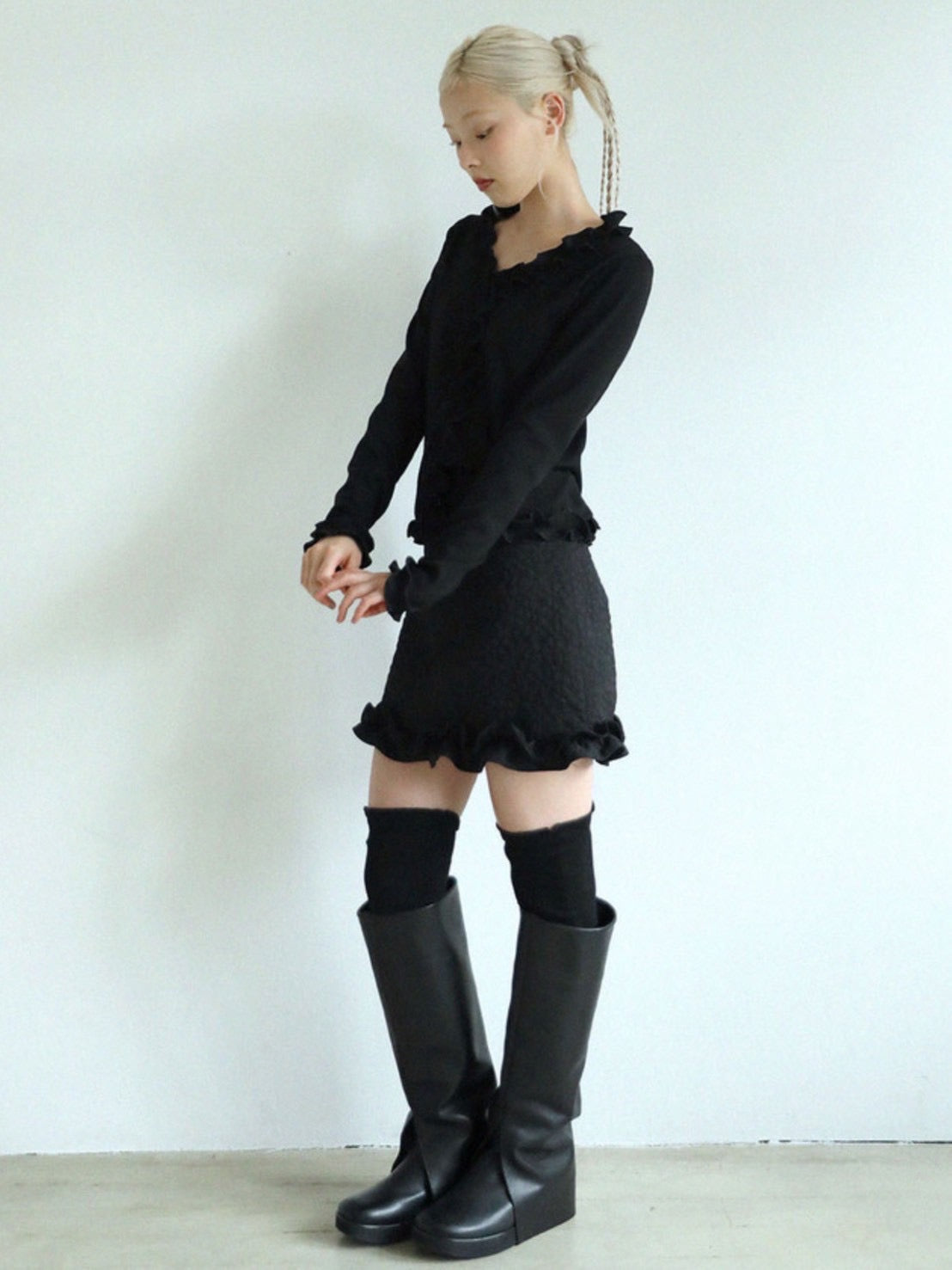 12/21 20:00 再販【Uglyshadow】KNEE HIGH SOCKS