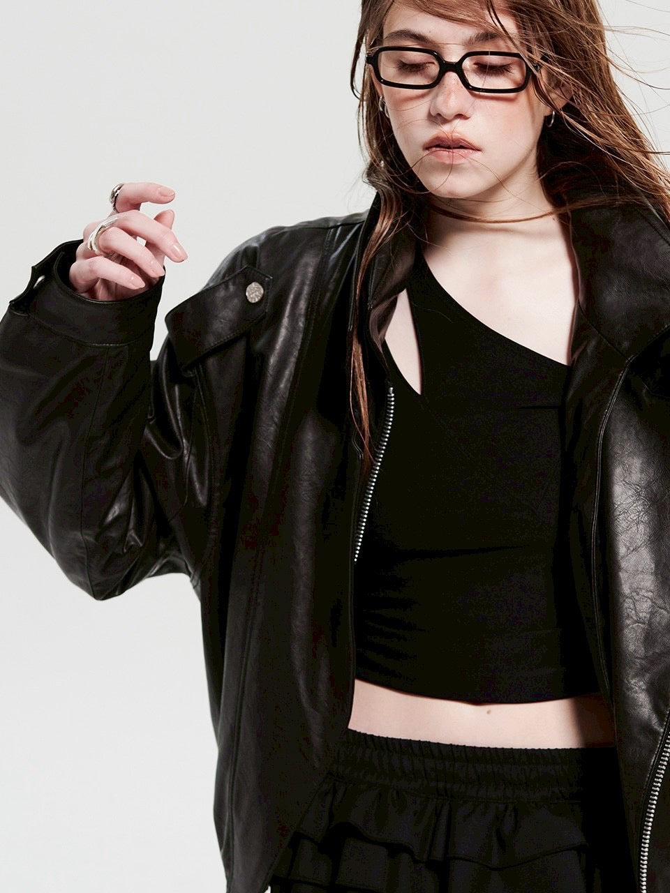 【HOLY NUMBER 7】Unbalanced One-Shoulder Shirring Long Sleeve T-shirt