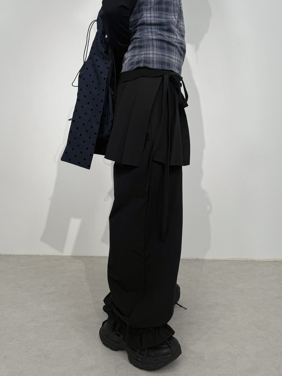 国際配送【Nerd out XU】pleats layered skirt pants set (2color)