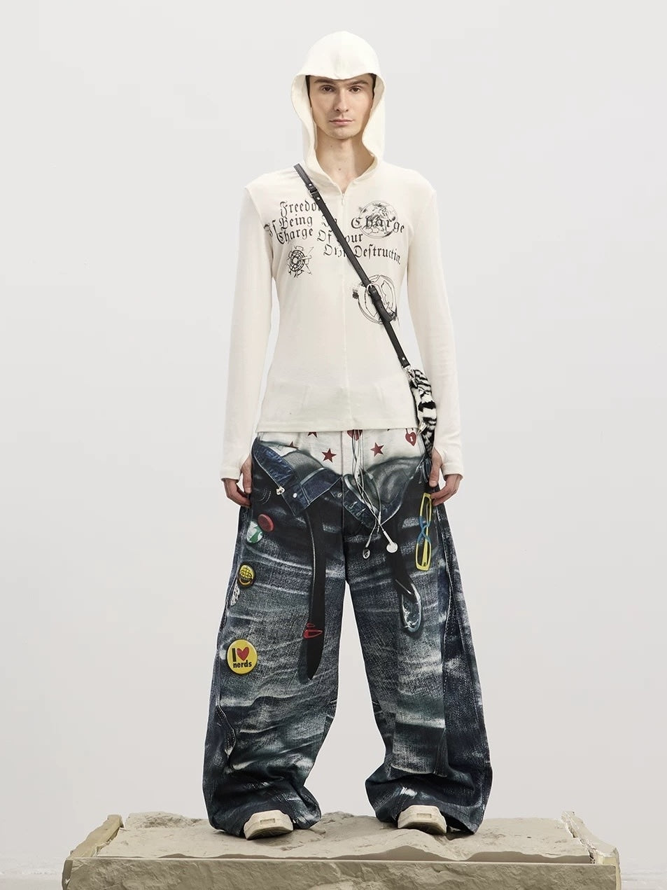 【DND4DES】Double Waist Badge All-Over Print Pants /【ディーエヌディーフォーデス】ダブルウエストプリントデニムパンツ