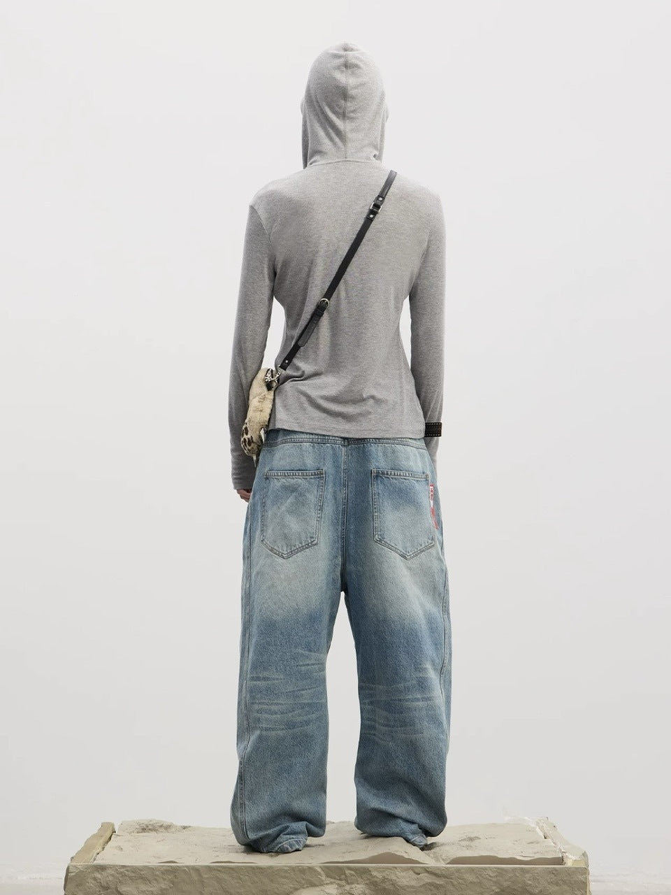 【DND4DES】Bear Paw Bread /【ディーエヌディーフォーデス】アニマルファーショルダーバッグ