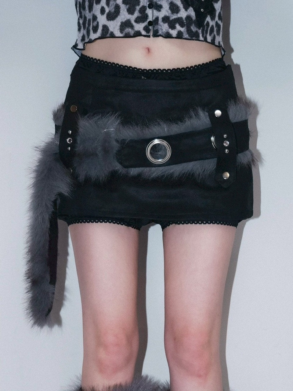 1/2 20:00発売【CHERRYQUIRI】suade satin peek mini sk