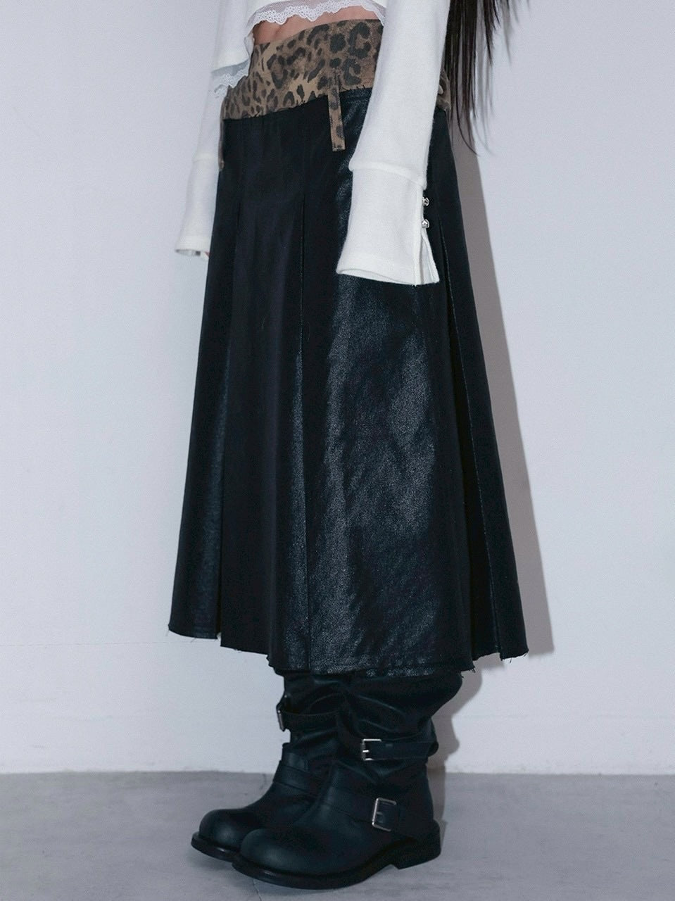 1/2 20;00発売【CHERRYQUIRI】leopard long pleats wrap sk