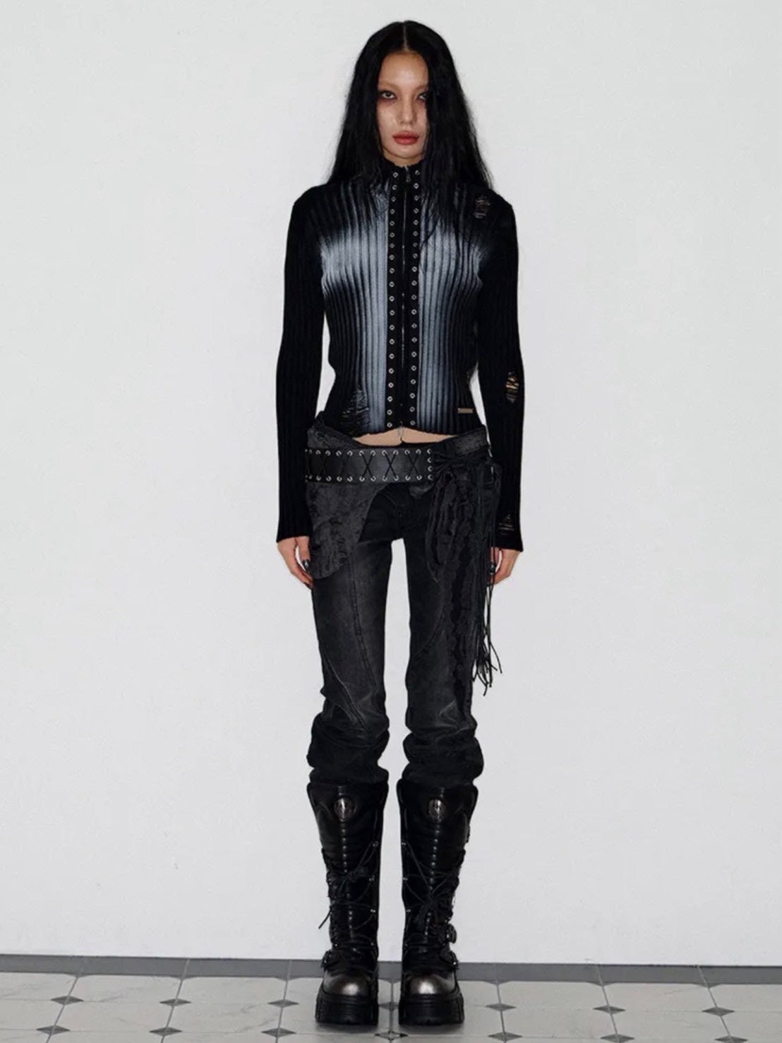 【NOT KNOWING】Cross Spray Damaged Knit Zip Up