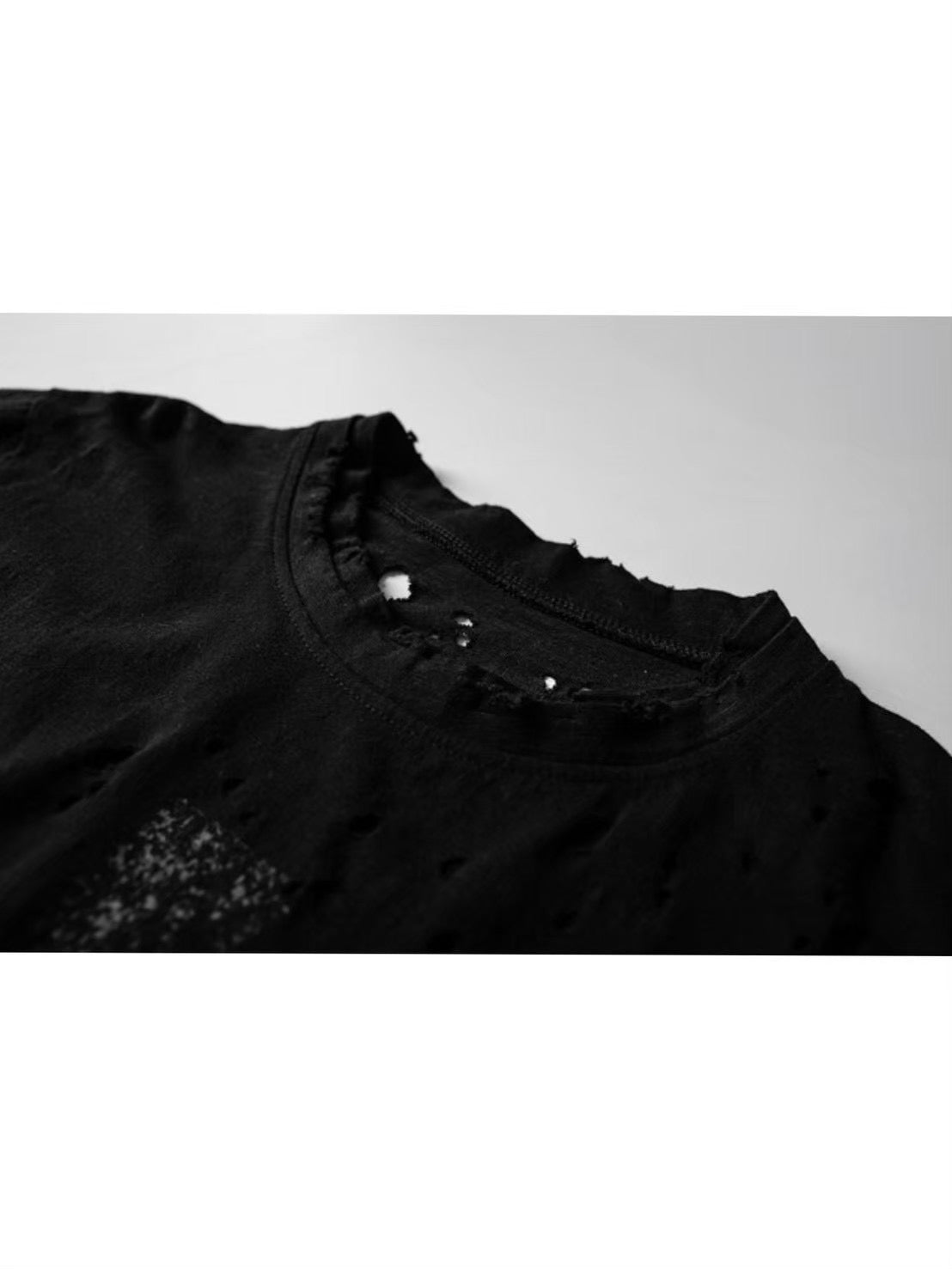 【roaringrad】Cross Damage Slub T-Shirt