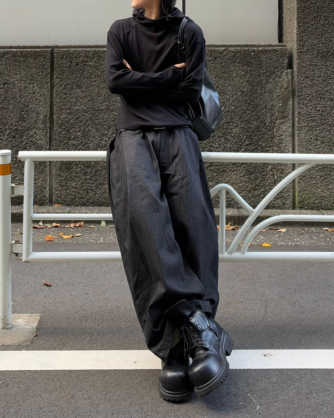 受注制【nmtc+】Diagonal Zip Hood Top (3color)