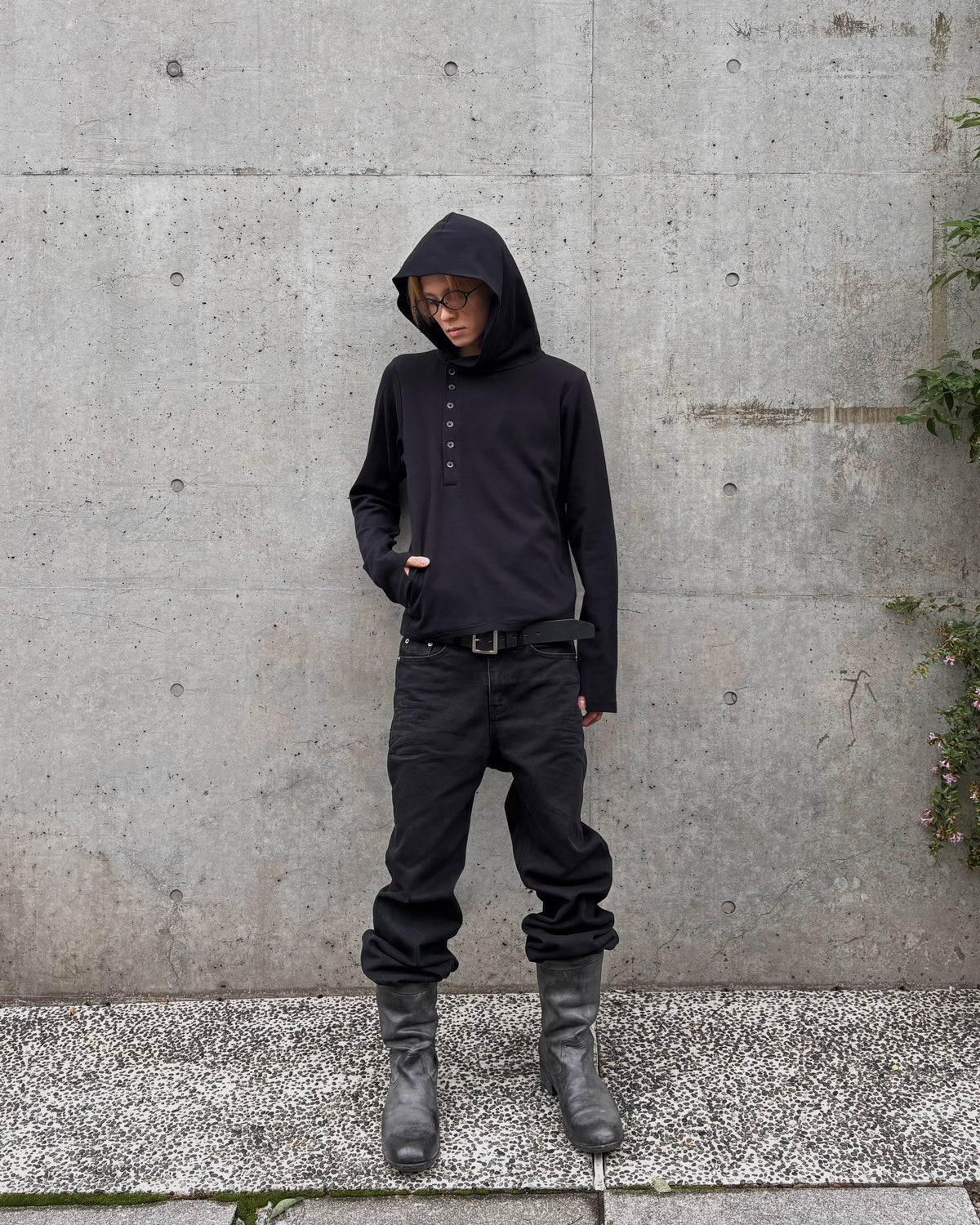 【Lee fi Ne】 Offset Hooded Henley Top