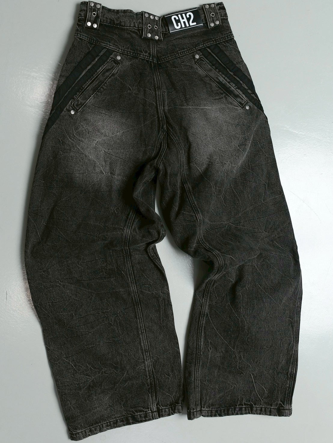【CH2】TRACK JEANS