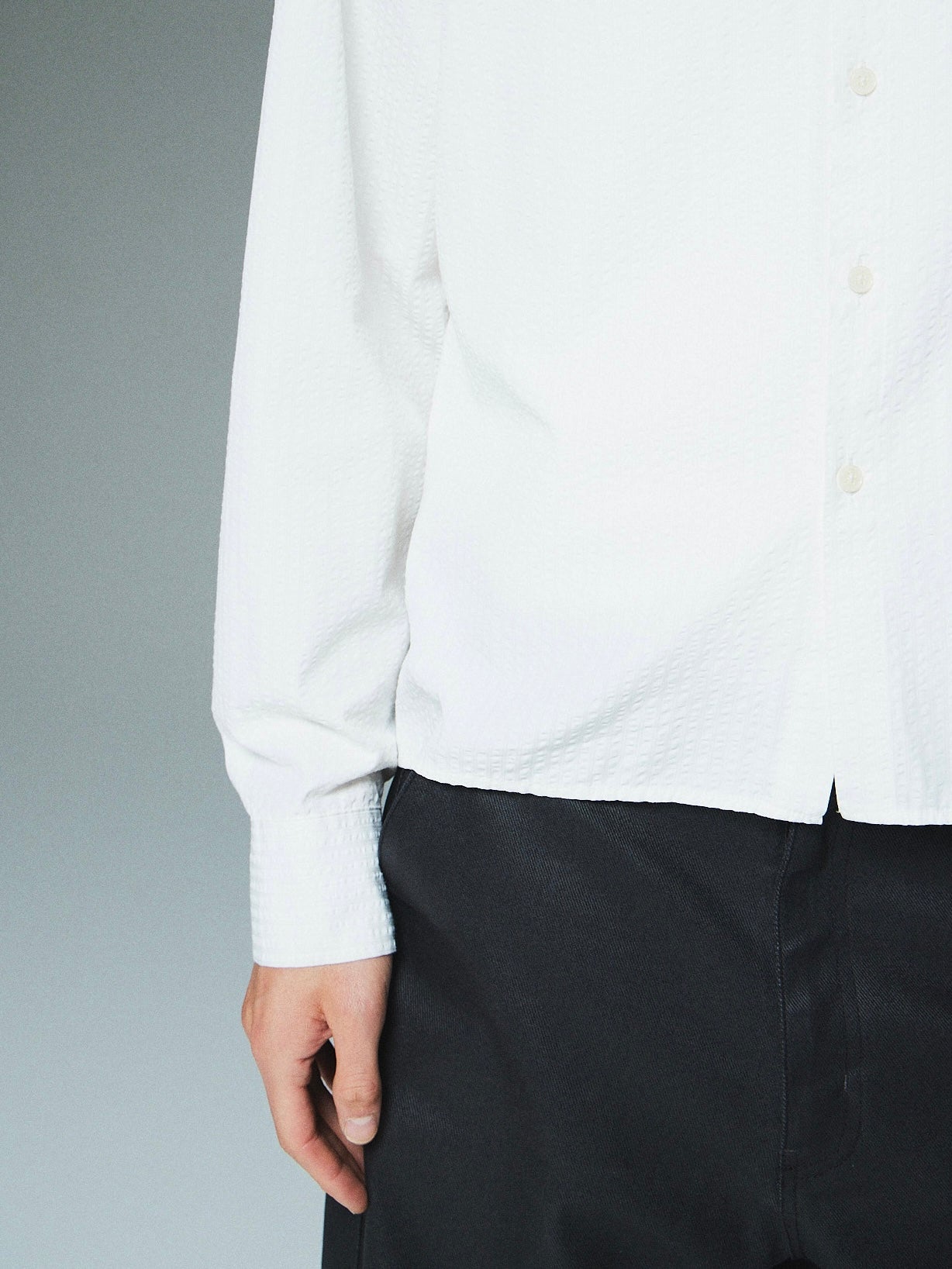 【CS】CROPPED STRIPE BUTTON UP SHIRT