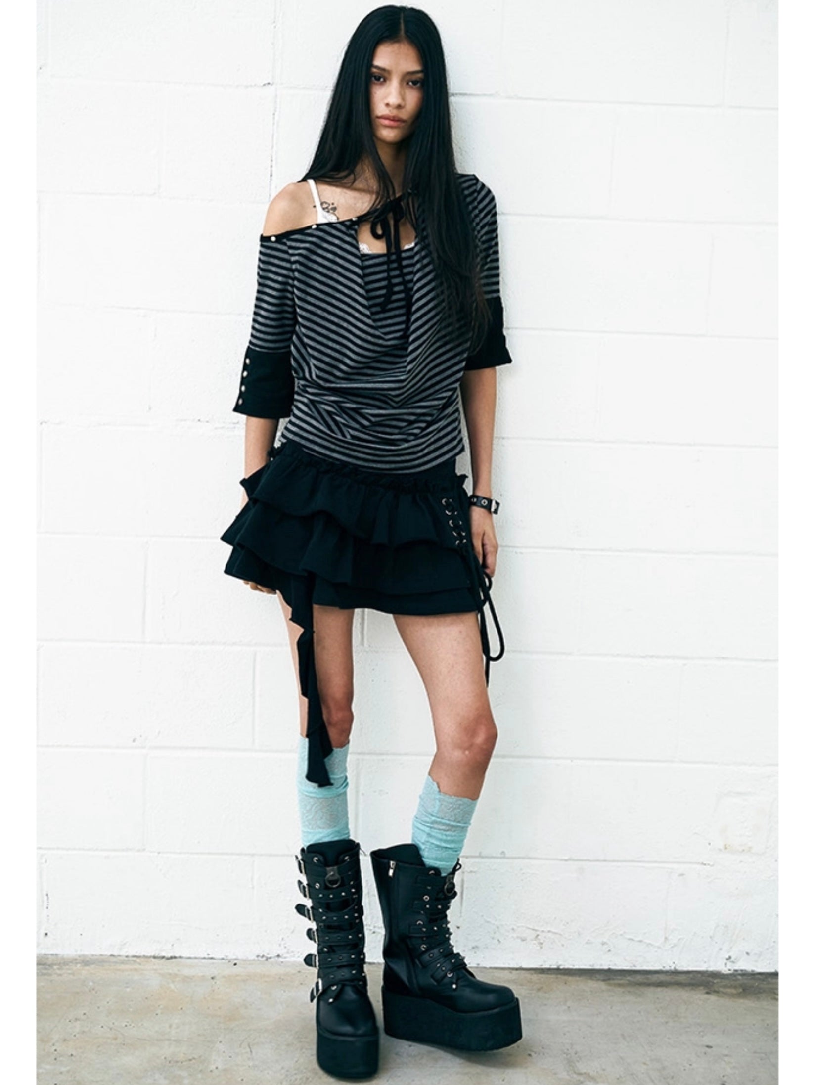 6/6 20:00発売【NOT KNOWING】One Shoulder Cowl Neck Top