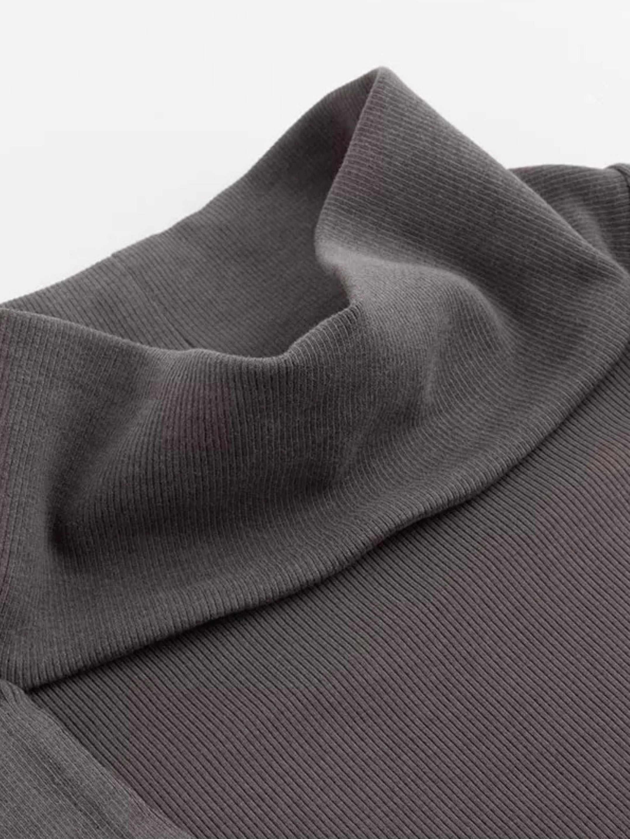 【Cest Nous】Gray Cowl Neck 
Top