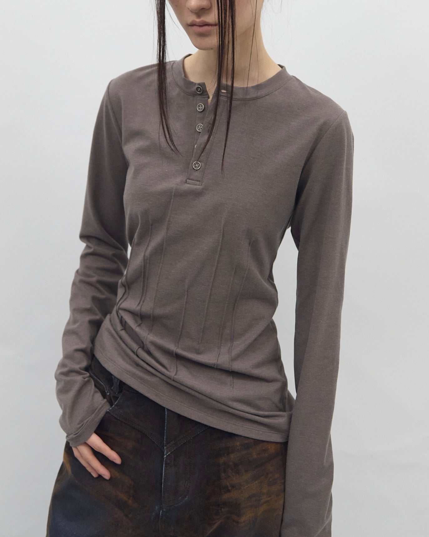 【BLR BLUER】Soft Pin-tuck Henley Long Sleeve