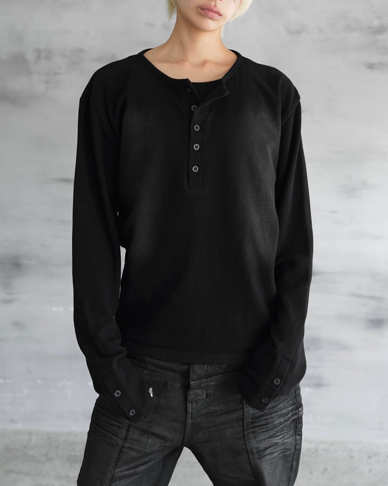 【CHIKASHITSU PLUS HIGH】Rust waffle layered henley neck tee(2color)