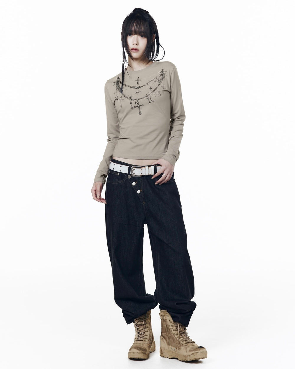 【AAKAM】Gothic Chain Printed Long Sleeve