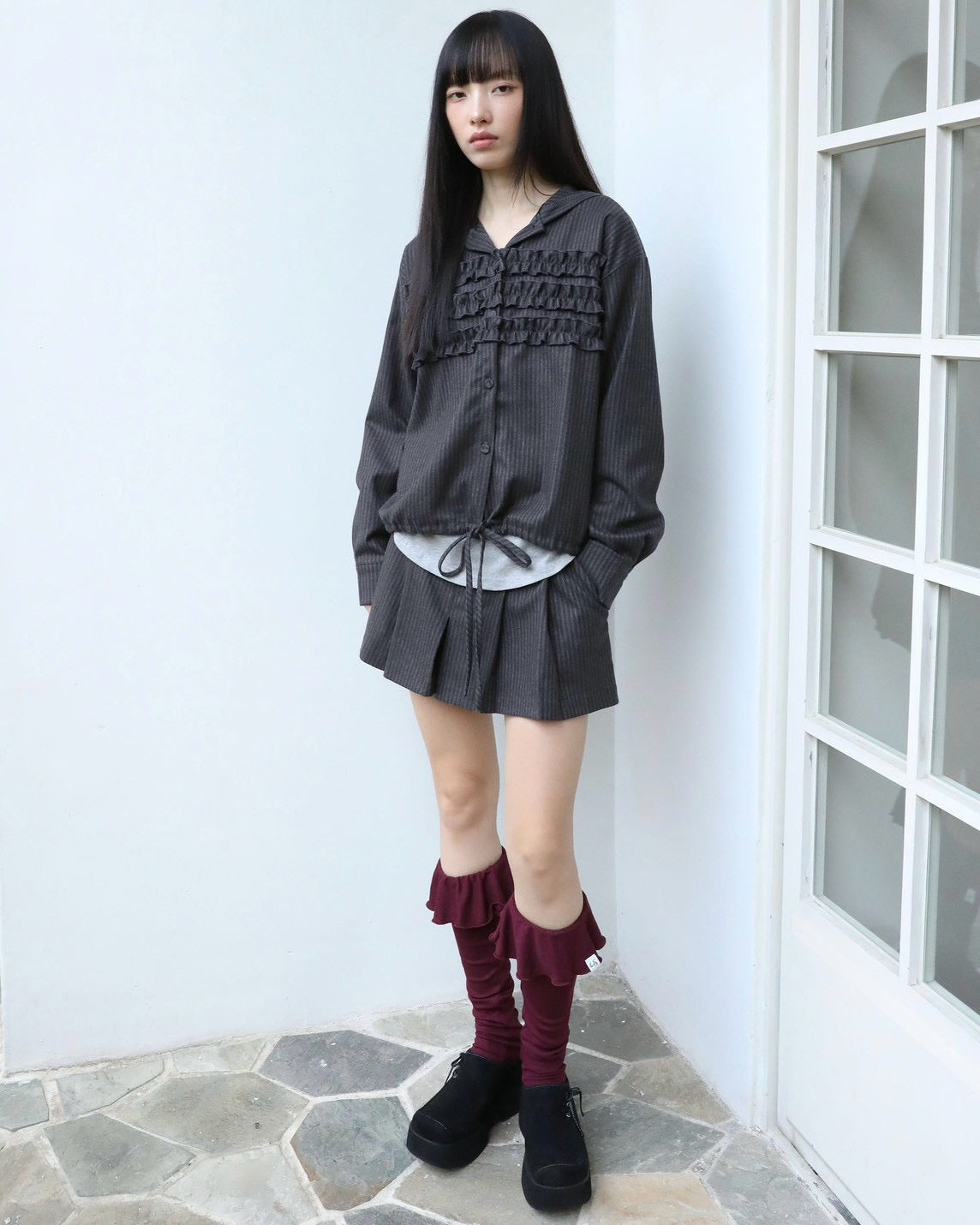 【Uglyshadow】RUFFLE LONG SOCKS
