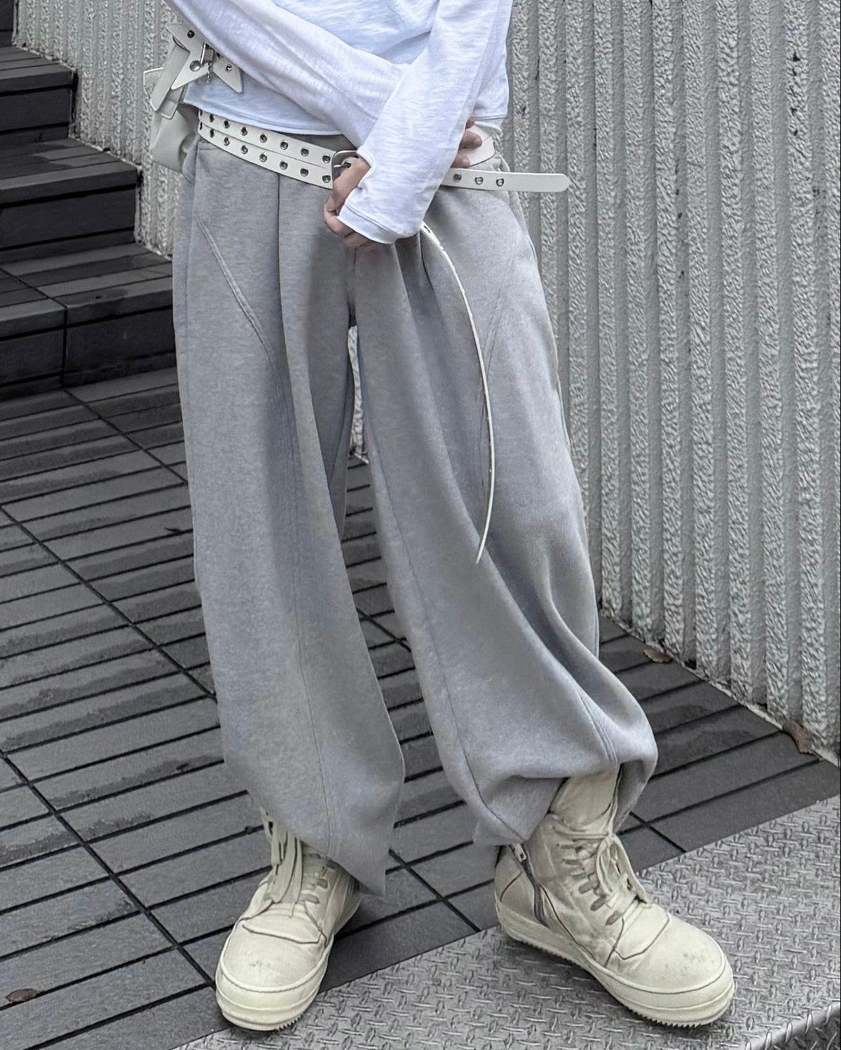 受注制【nmtc+】Curved Seam Wide Sweat Pants (2color)