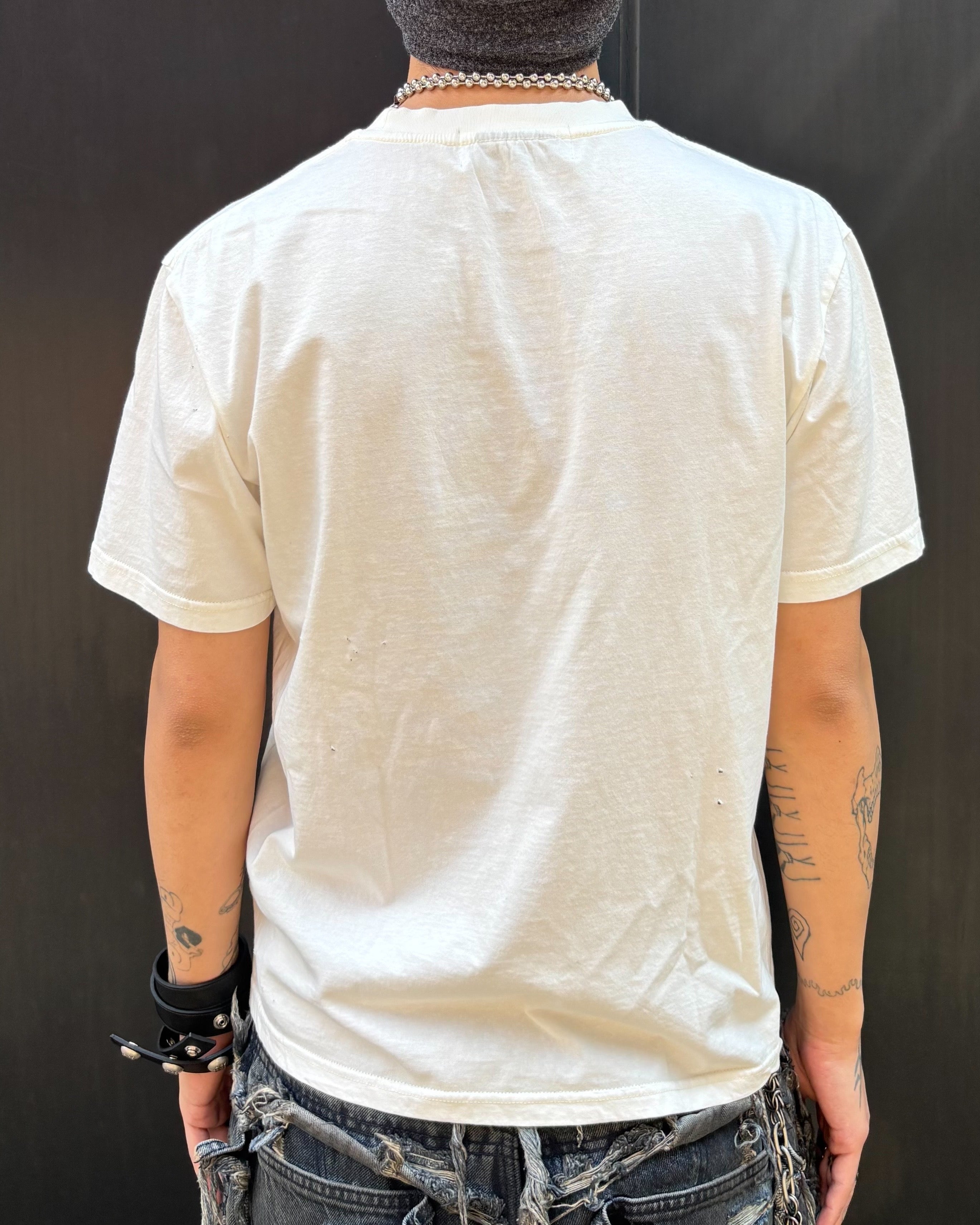 国際配送【Never mind the XU】damage 7 T-shirt