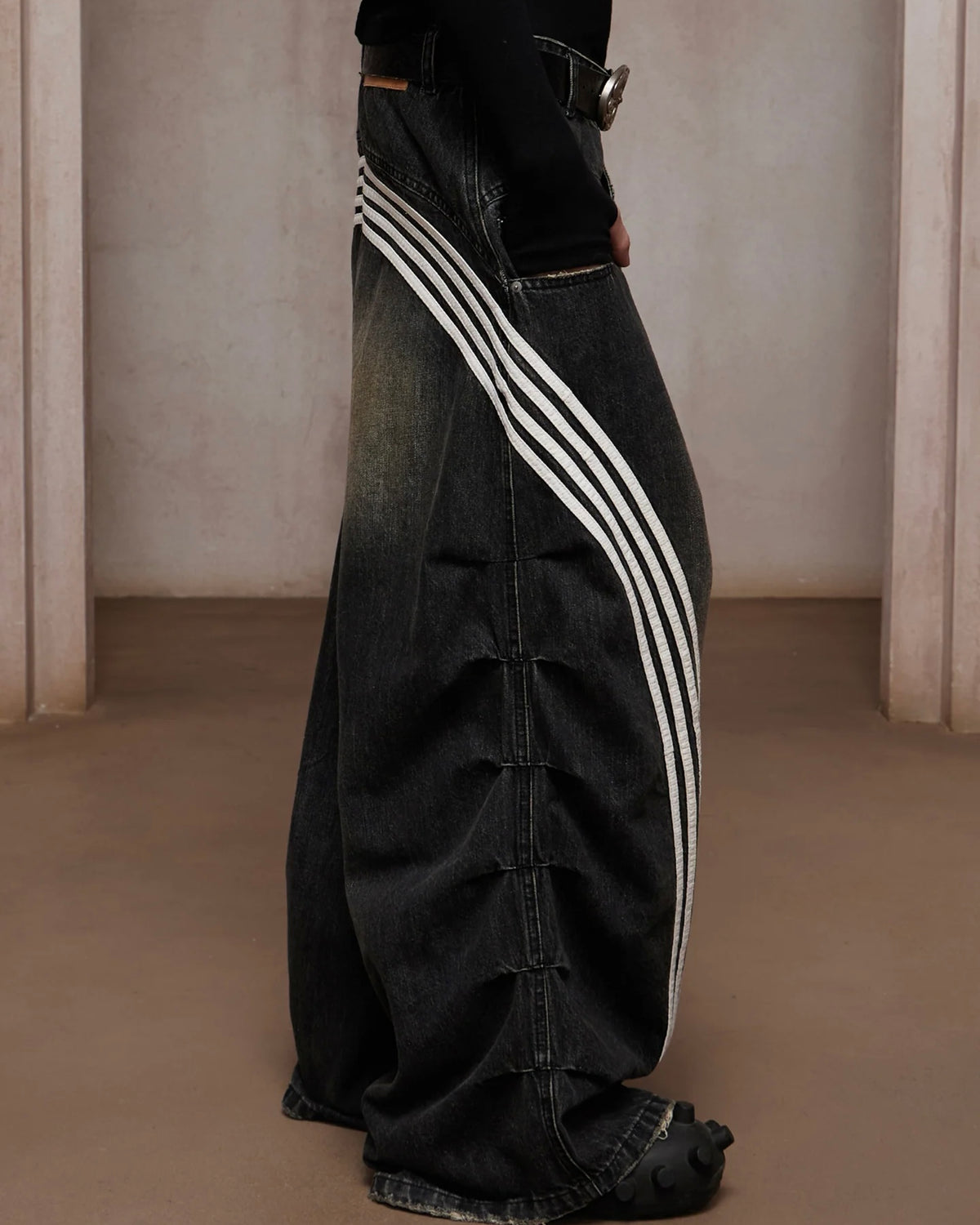 【DND4DES】Sport Pleated Washed Denim Pants