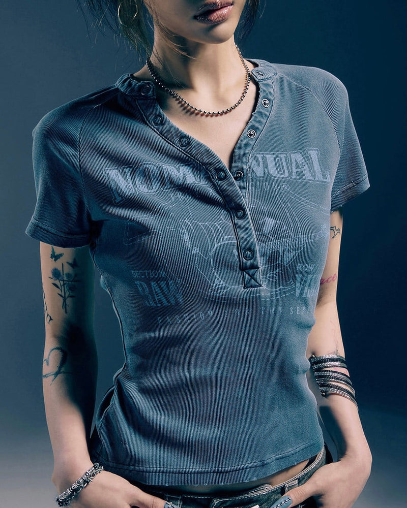 【NOMANUAL×TRUE RELIGION】NO RELIGION HENLEY BABY TEE