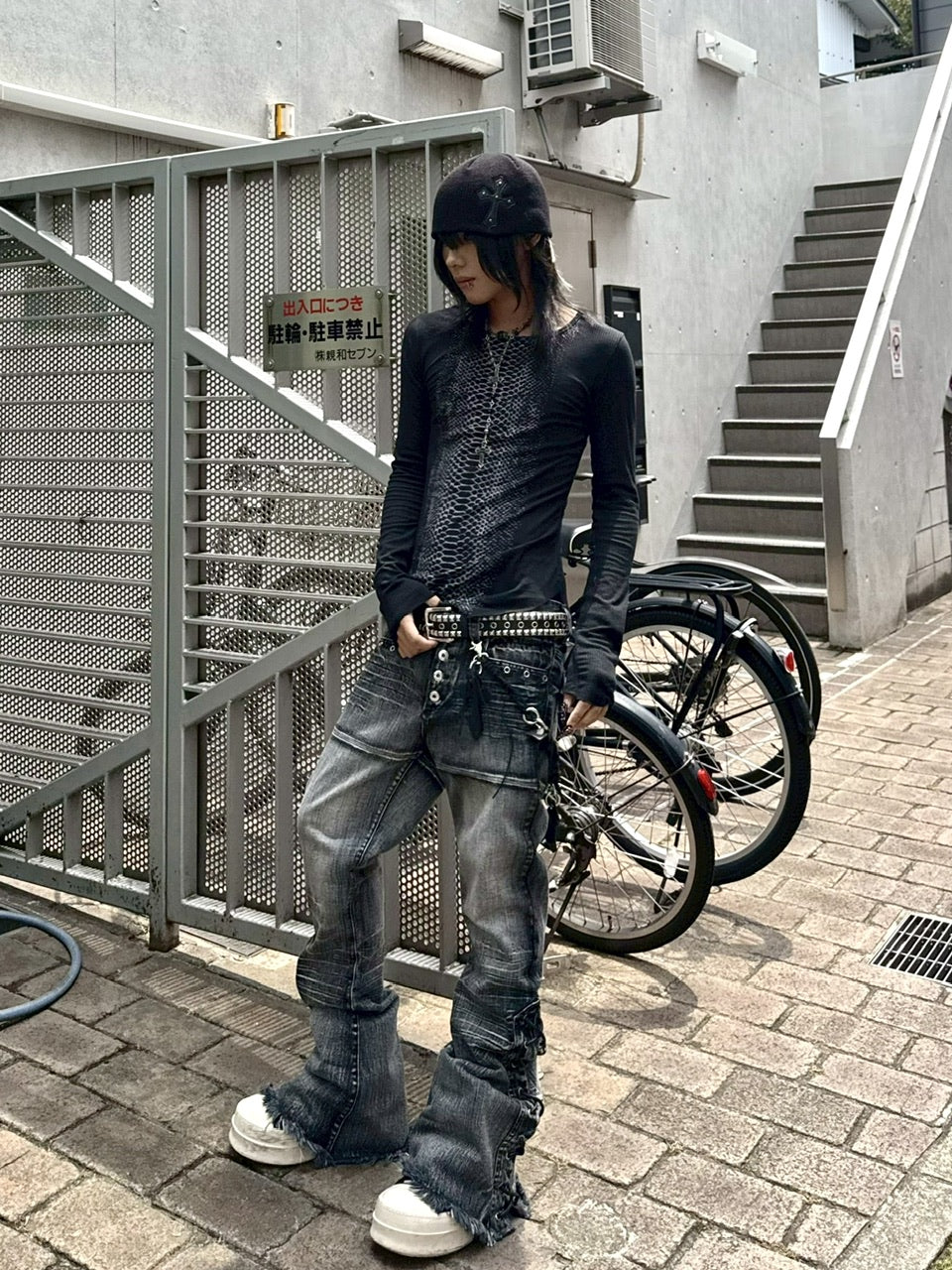 国際配送【Never mind the XU】vintage python sheer long sleeve (2color)