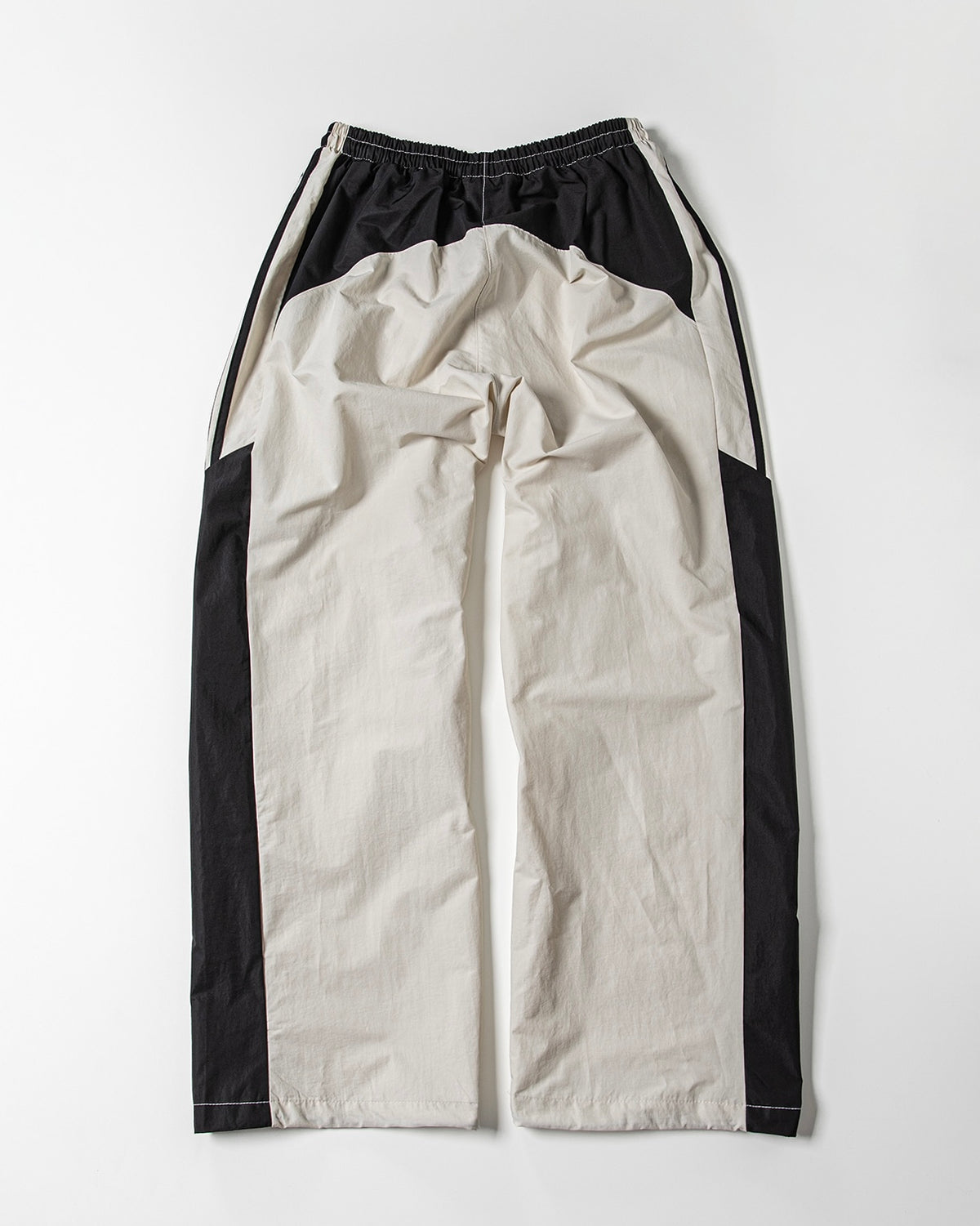 【roaringrad】26 Panel Track Pants