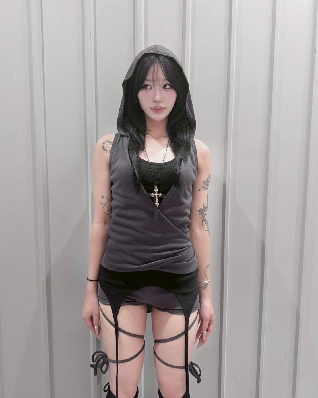 受注制【nmtc+】Hooded Wrap Sleeveless Top (2color)
