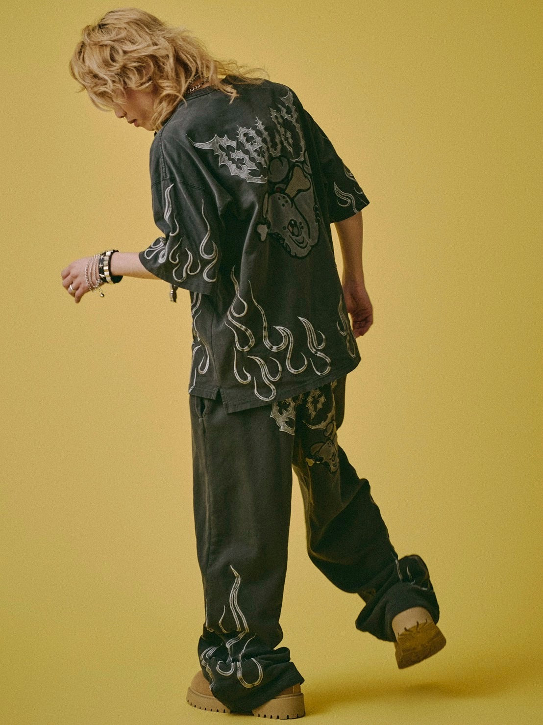 【GALFY】骨が見えしTシャツ