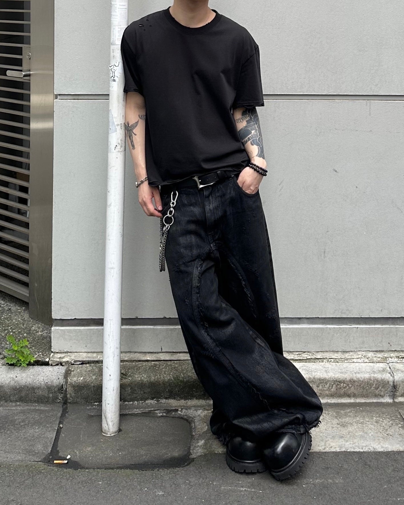 大阪店WEB限定受注制【Chikashitsu +】grunge damage crop t-shirt (3color)