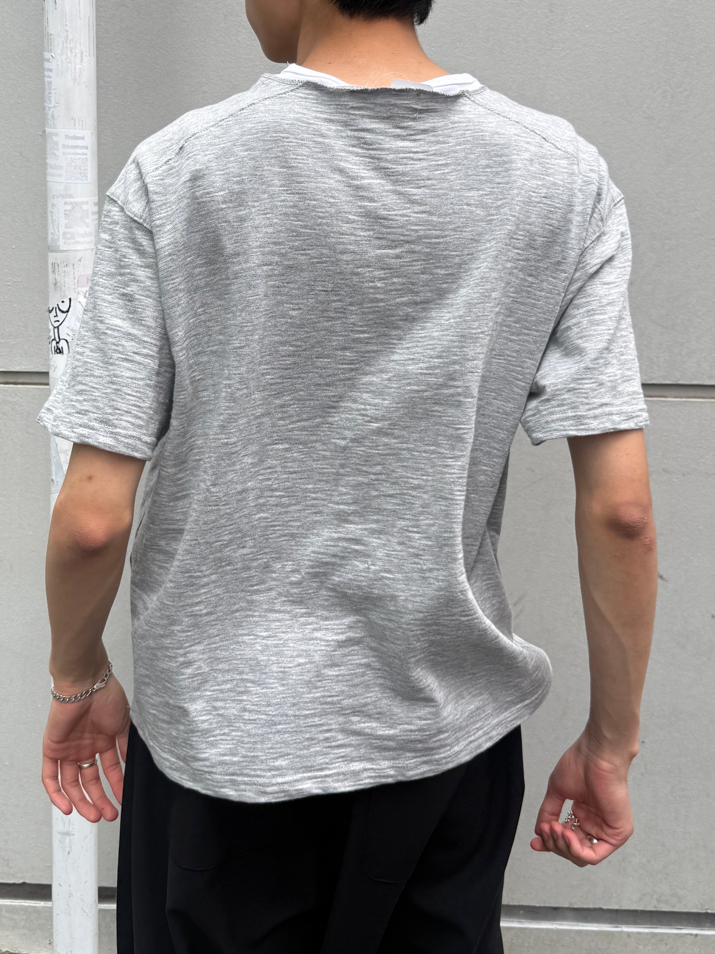 東京店WEB限定受注制【Chikashitsu +】cropped henley neck tee (3color)