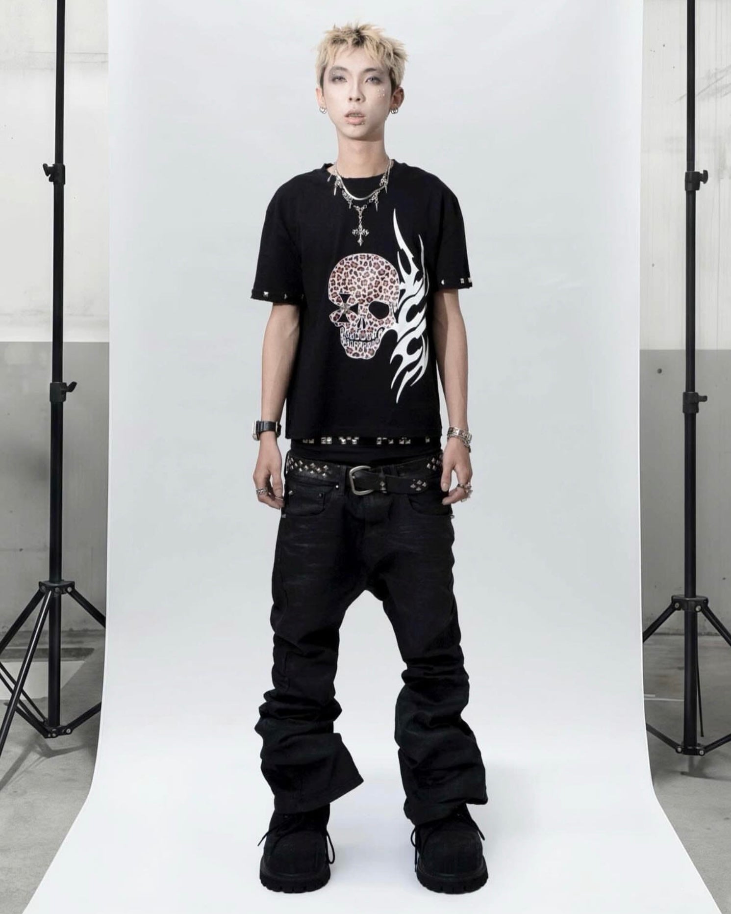 【LOWKEY CLUB】TRIBAL SKULL TEE