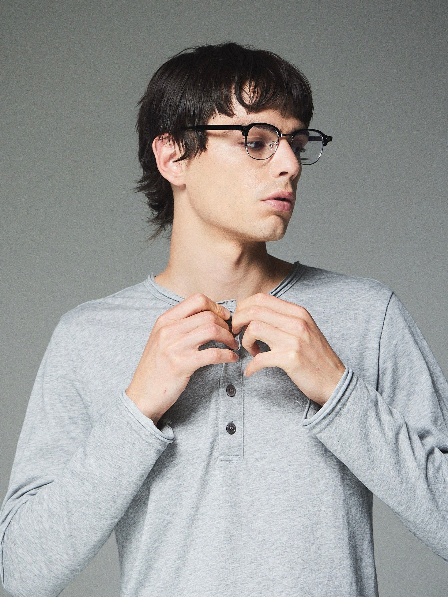 7/10 20:00 発売【CS】cut off henley neck tee