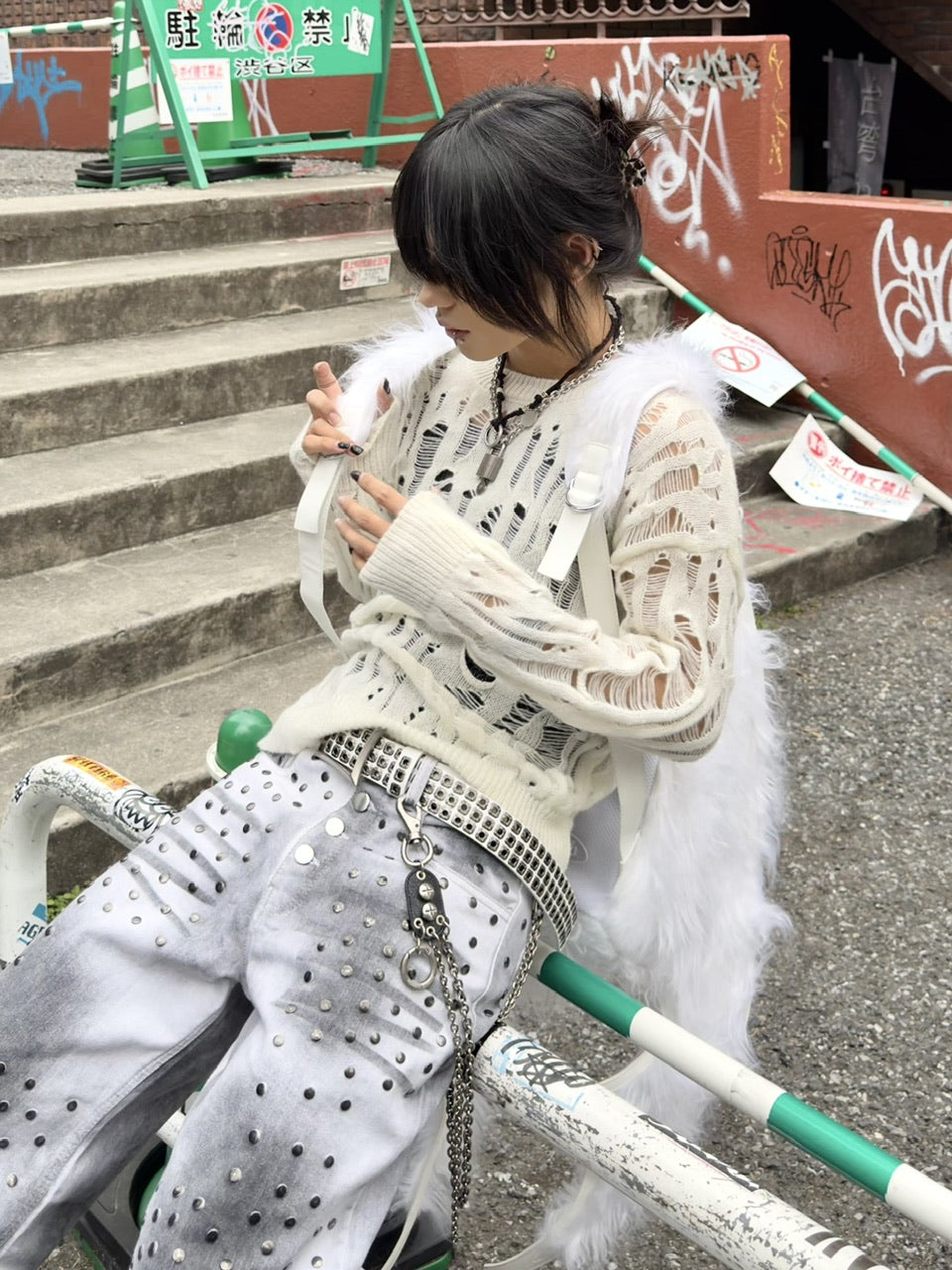 国際配送【Never mind the XU】Rivet eyelet biker belt