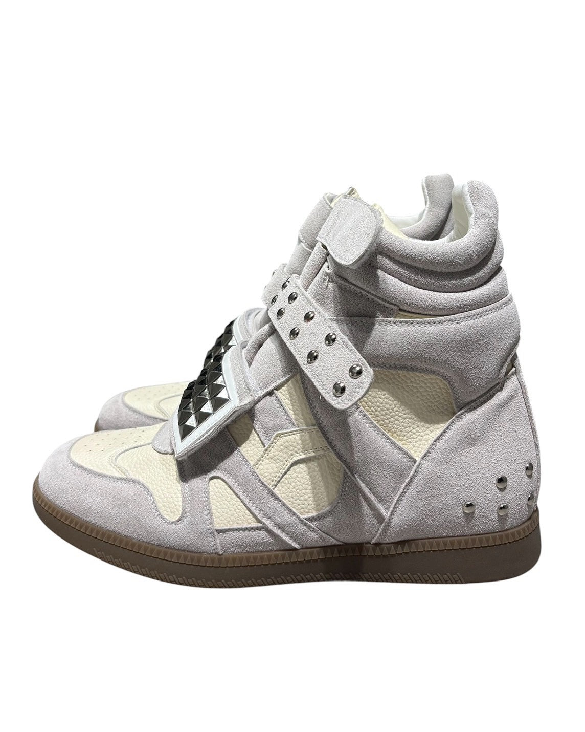 国際配送【Never mind the XU】Studs Wedge High Top Sneakers