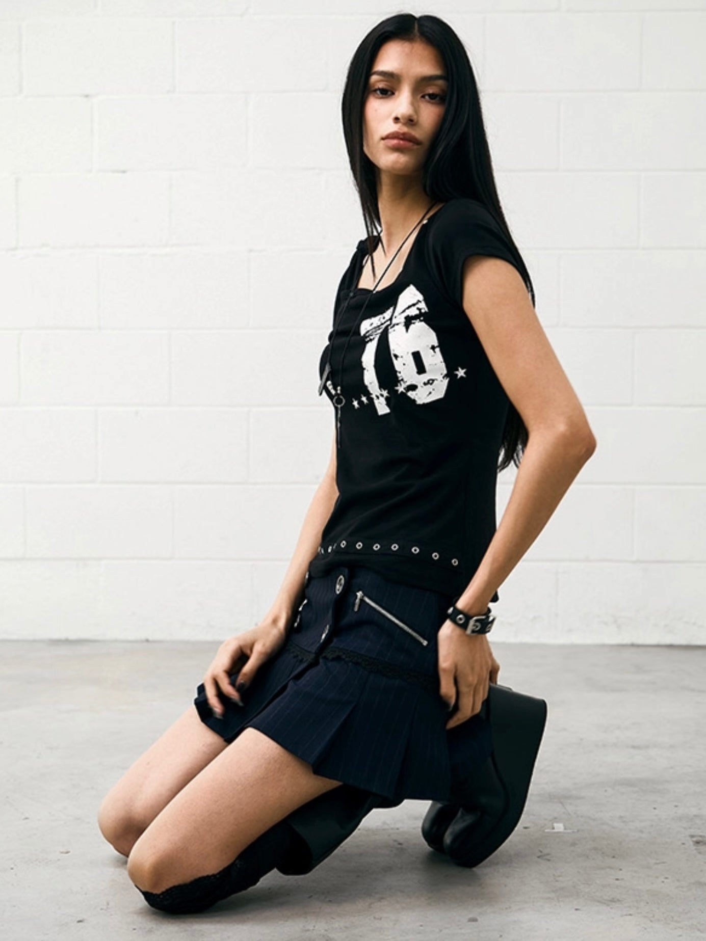 【NOT KNOWING】Tied One Shoulder 76 Top
