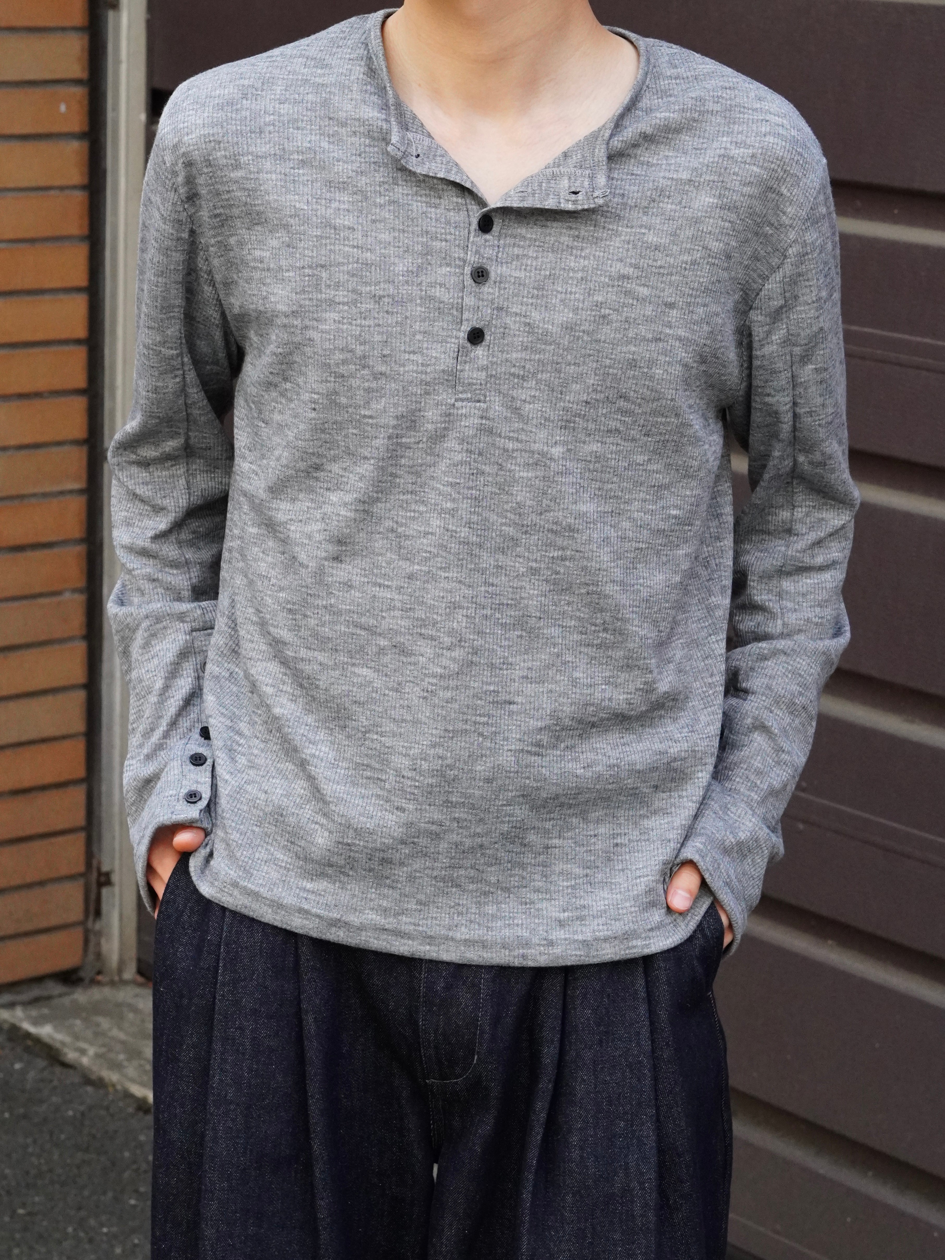 東京店WEB限定受注制【Chikashitsu +】rib knit henry neck tee (3color)